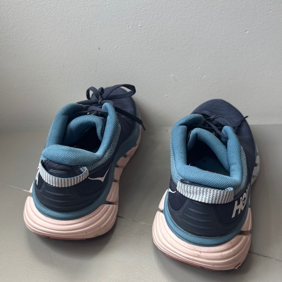 Women’s HoKA Gaviota 3 Blue and Pink - Picture 3 of 13